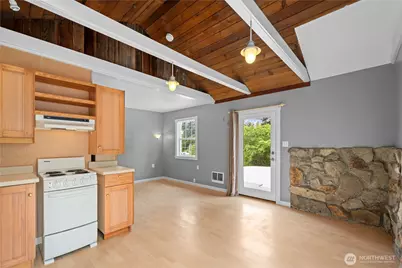 1409 E Dallman Road, Camano Island, WA 98282 - Photo 26