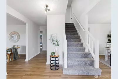 9112 10th Avenue SE, Everett, WA 98208 - Photo 4