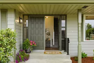 9112 10th Ave SE, Everett, WA 98208 - Photo 2