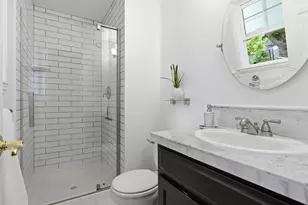 12841 NE 113th St, Kirkland, WA 98033 - Photo 18