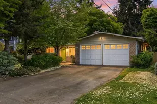 12841 NE 113th St, Kirkland, WA 98033 - Photo 1