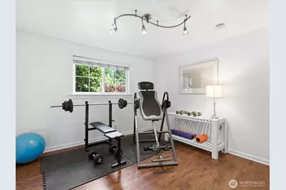 12841 NE 113th Street, Kirkland, WA 98033 - Photo 14