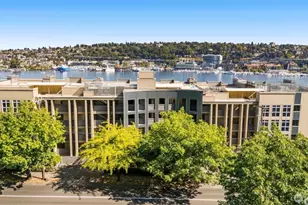 1504 Aurora Ave N, Seattle, WA 98109 - Photo 28