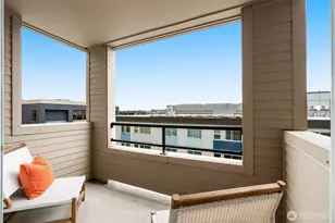 1504 Aurora Ave N, Seattle, WA 98109 - Photo 12