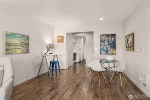 1504 Aurora Ave N, Seattle, WA 98109 - Photo 16