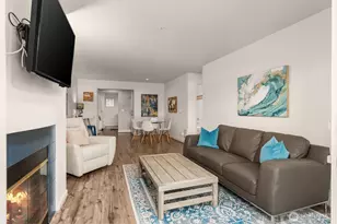 1504 Aurora Ave N, Seattle, WA 98109 - Photo 10