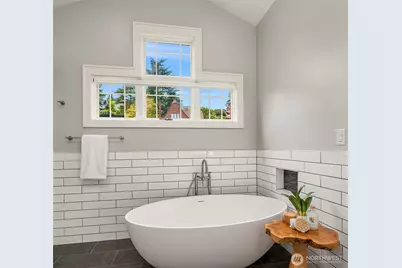 1414 Lake Washington Boulevard S, Seattle, WA 98144 - Photo 30