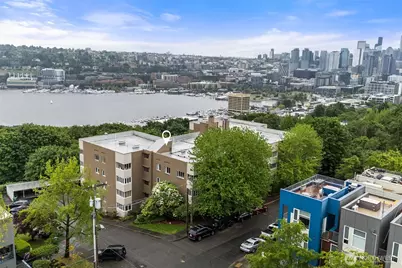1800 Taylor Avenue N #210, Seattle, WA 98109 - Photo 24