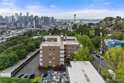 1800 Taylor Avenue N #210, Seattle, WA 98109 - Photo 2