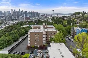 1800 Taylor Ave N, Seattle, WA 98109 - Photo 2