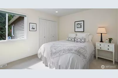 22431 SE 30th Street, Sammamish, WA 98075 - Photo 26