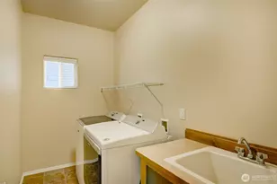 5709 119th Pl NE, Marysville, WA 98271 - Photo 14