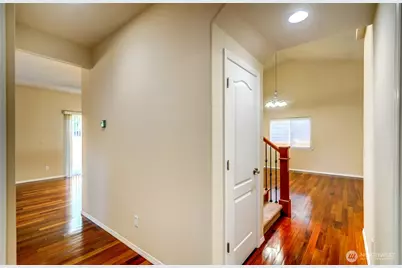 5709 119th Place NE, Marysville, WA 98271 - Photo 10