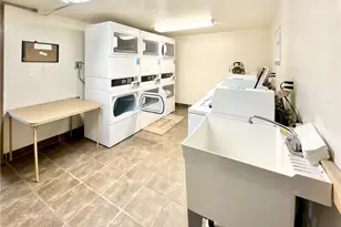 5834 NE 75th St, Seattle, WA 98115 - Photo 28