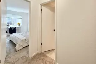 5834 NE 75th St, Seattle, WA 98115 - Photo 14