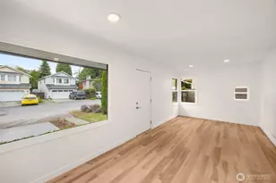 12235 43rd Ave S, Seattle, WA 98178 - Photo 2