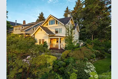 233 36th Avenue E, Seattle, WA 98112 - Photo 1