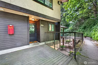 140 Summit Avenue N #B5, Kent, WA 98030 - Photo 2