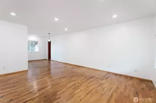 2002 Cascade Pl W, University Place, WA 98466 - Photo 8