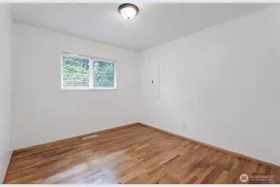 2002 Cascade Place W, University Place, WA 98466 - Photo 18