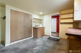 2002 Cascade Pl W, University Place, WA 98466 - Photo 26