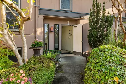 1425 S Puget Drive #I 2, Renton, WA 98055 - Photo 22