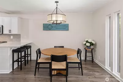1425 S Puget Drive #I 2, Renton, WA 98055 - Photo 6
