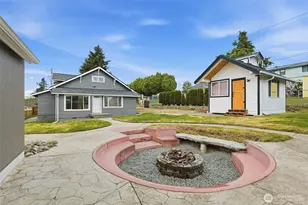 2012 E Gregory St, Tacoma, WA 98404 - Photo 2