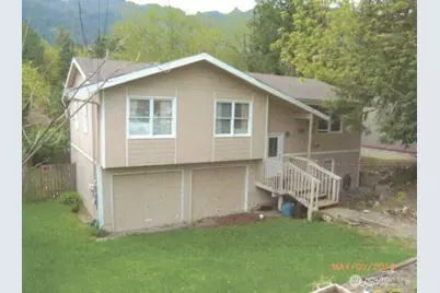 533 Reedway Way, Sedro Woolley, WA 98284 - Photo 1