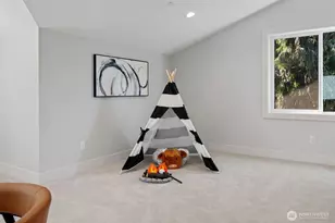 11027 SE 30th Pl, Bellevue, WA 98004 - Photo 16