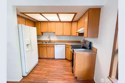515 Thistle Street, Port Angeles, WA 98362 - Photo 2