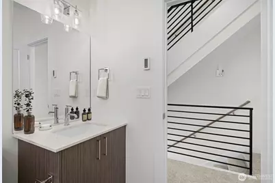 3011 30th Avenue W #A, Seattle, WA 98199 - Photo 30