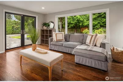 17206 SE 46th Street, Bellevue, WA 98006 - Photo 12