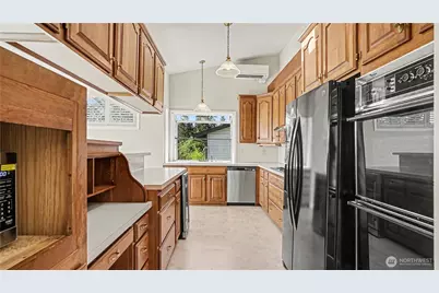3416 161st Court SE #38, Bellevue, WA 98008 - Photo 12