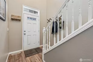 8903 NE 41st Ave, Vancouver, WA 98665 - Photo 4
