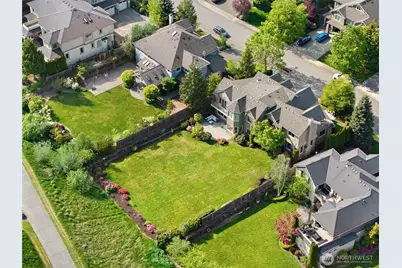 15407 SE 80th Street, Newcastle, WA 98059 - Photo 14