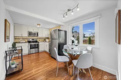 13323 20th Avenue NE, Seattle, WA 98125 - Photo 10