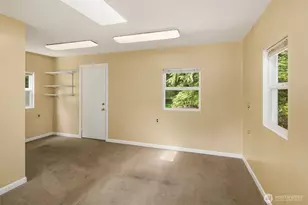 12704 217th St SE, Snohomish, WA 98296 - Photo 32