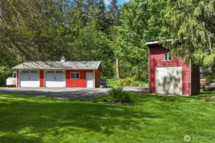 12704 217th St SE, Snohomish, WA 98296 - Photo 28