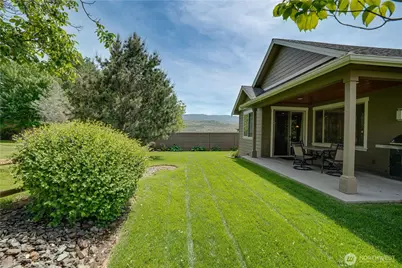 1972 Legacy Place SE, East Wenatchee, WA 98802 - Photo 34