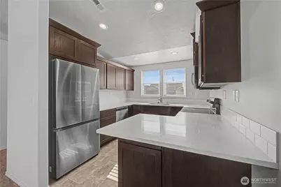 1118 W Sequoia Road, Moses Lake, WA 98837 - Photo 8