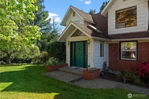 1706 S Sunset Dr, Tacoma, WA 98465 - Photo 2