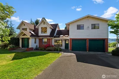 1706 S Sunset Drive, Tacoma, WA 98465 - Photo 1