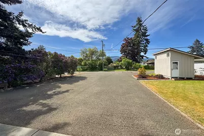 405 W Bell Street, Sequim, WA 98382 - Photo 28