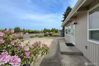 405 W Bell Street, Sequim, WA 98382 - Photo 4