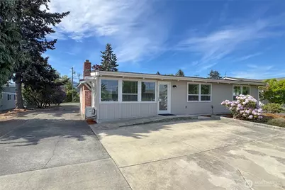 405 W Bell Street, Sequim, WA 98382 - Photo 2