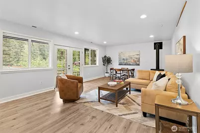 18714 McGhee Drive E, Bonney Lake, WA 98391 - Photo 20