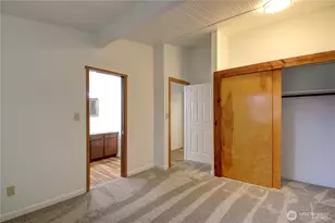 16972 Vaughn Rd, Mount Vernon, WA 98273 - Photo 14