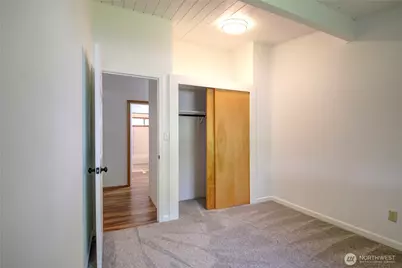 16972 Vaughn Rd, Mount Vernon, WA 98273 - Photo 20