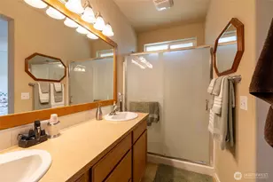 8304 Vashon Dr NE, Lacey, WA 98516 - Photo 12